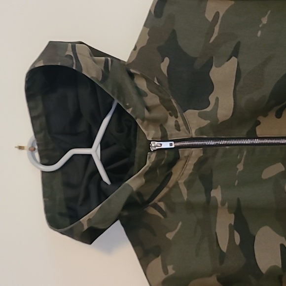 Camo jacket - Picture 2 of 3